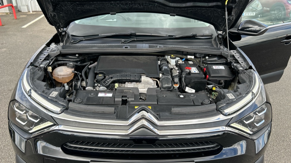 Citroen C4 1.2 PureTech [130] Max 5dr Auto Petrol Hatchback - Image 8