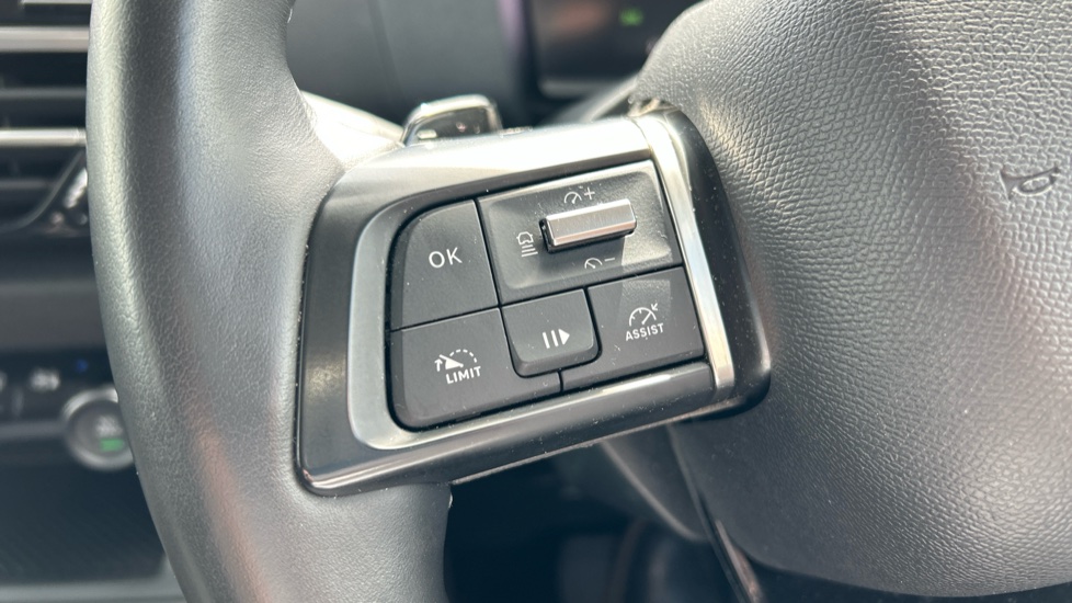 Citroen C4 1.2 PureTech [130] Max 5dr Auto Petrol Hatchback - Image 22