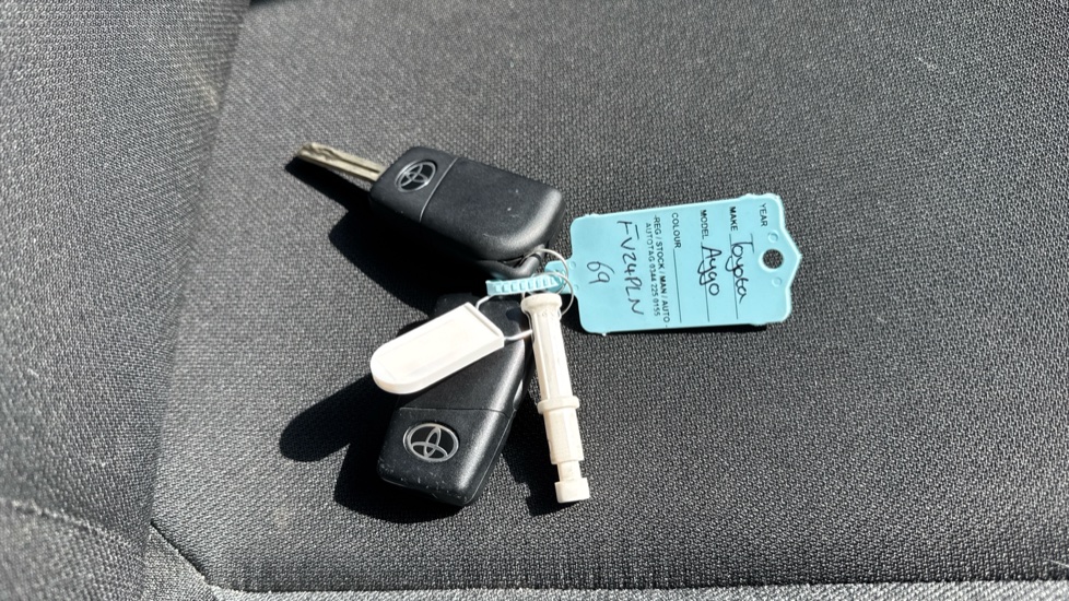 Toyota Aygo X 1.0 VVT-i Pure 5dr Petrol Hatchback - Image 20