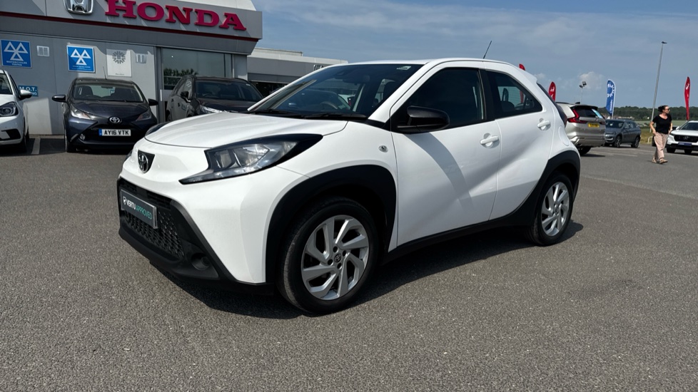 Toyota Aygo X 1.0 VVT-i Pure 5dr Petrol Hatchback - Image 21