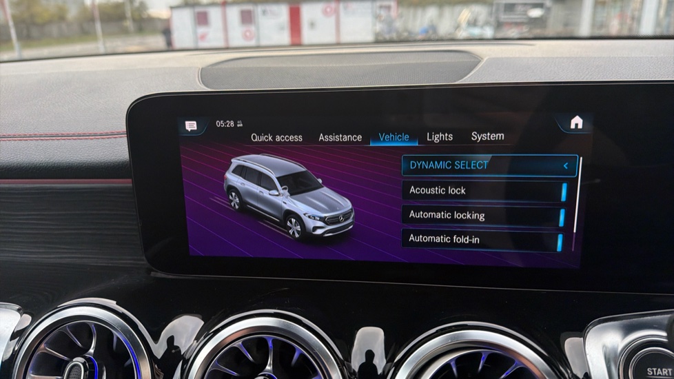 Mercedes-Benz Eqb 350 4Matic 215kW AMG Line 66.5kWh 5dr Auto Electric Estate - Image 45
