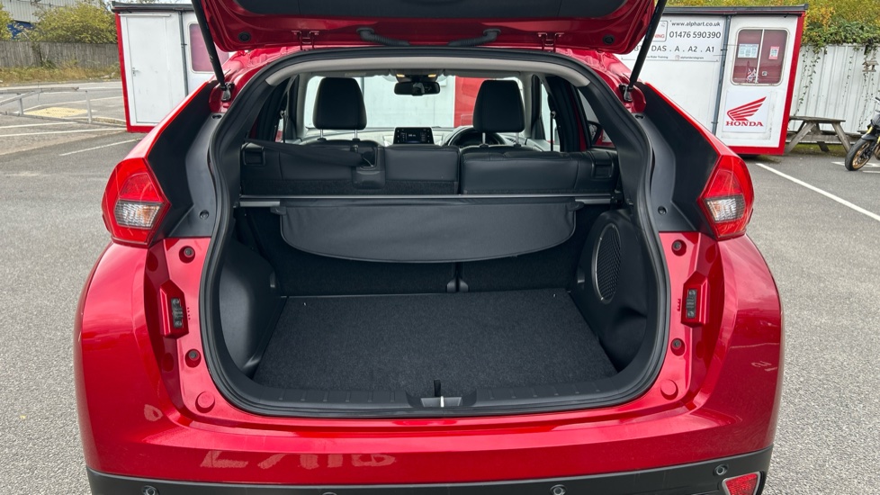 Mitsubishi Eclipse Cross 1.5 Exceed 5dr Petrol Hatchback - Image 4