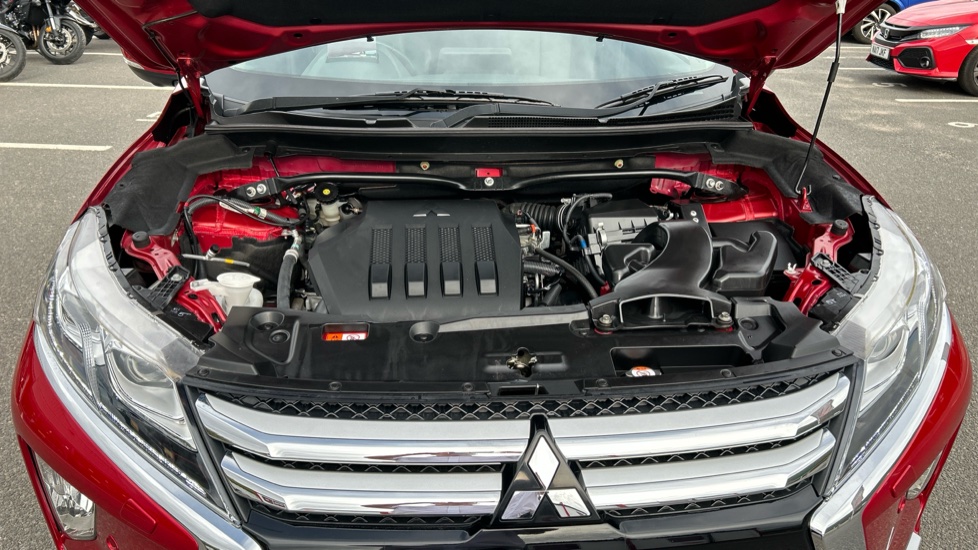 Mitsubishi Eclipse Cross 1.5 Exceed 5dr Petrol Hatchback - Image 8