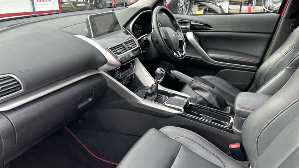 Mitsubishi Eclipse Cross 1.5 Exceed 5dr Petrol Hatchback - Image 9