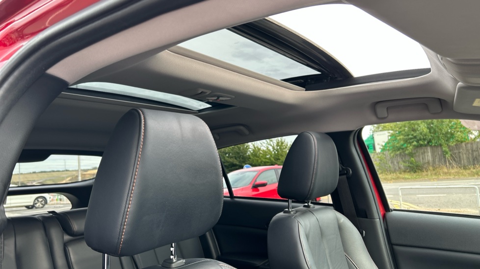 Mitsubishi Eclipse Cross 1.5 Exceed 5dr Petrol Hatchback - Image 32