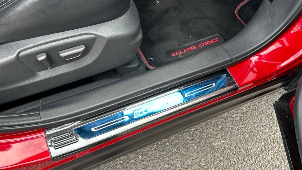Mitsubishi Eclipse Cross 1.5 Exceed 5dr Petrol Hatchback - Image 34