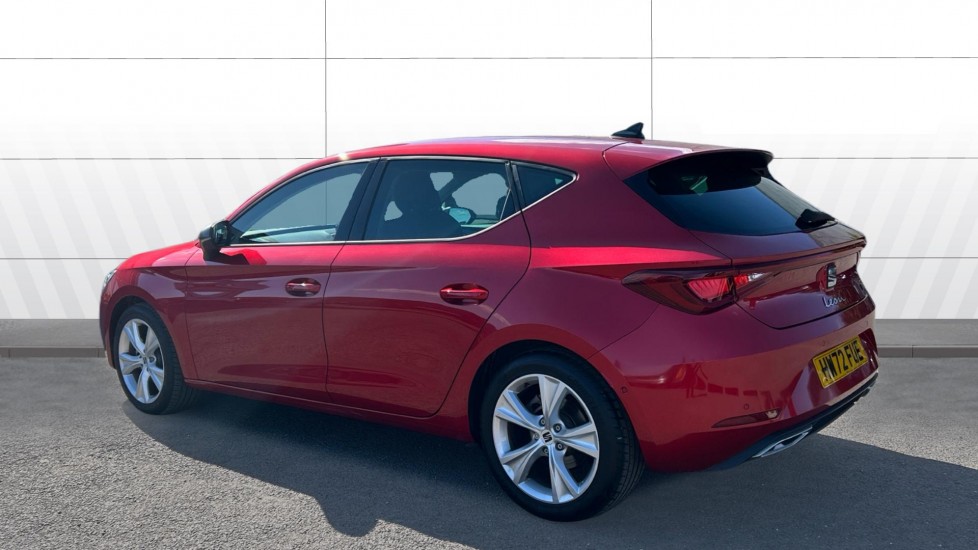 SEAT Leon 1.0 eTSI FR 5dr DSG Petrol Hatchback - Image 2