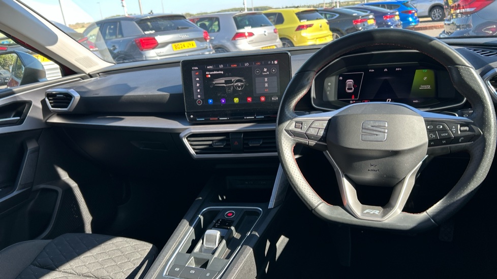 SEAT Leon 1.0 eTSI FR 5dr DSG Petrol Hatchback - Image 14