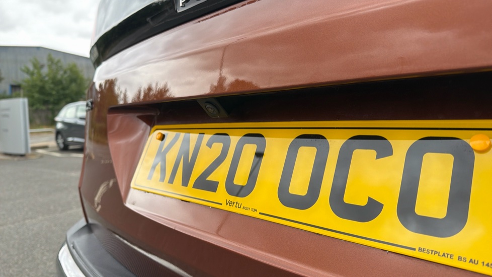 Peugeot 3008 1.2 PureTech Allure 5dr EAT8 Petrol Estate - Image 37