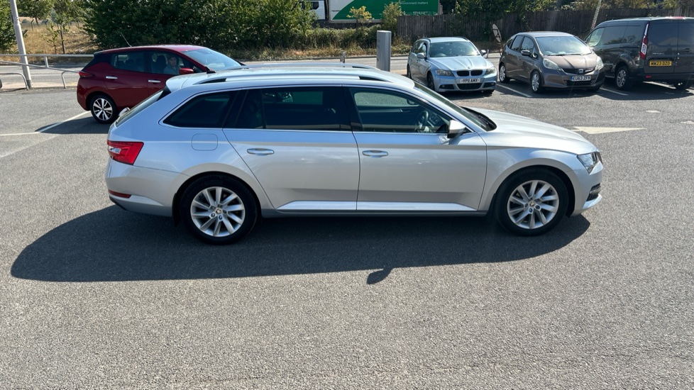 Skoda Superb 2.0 TDI CR SE Technology 5dr DSG Diesel Estate - Image 29