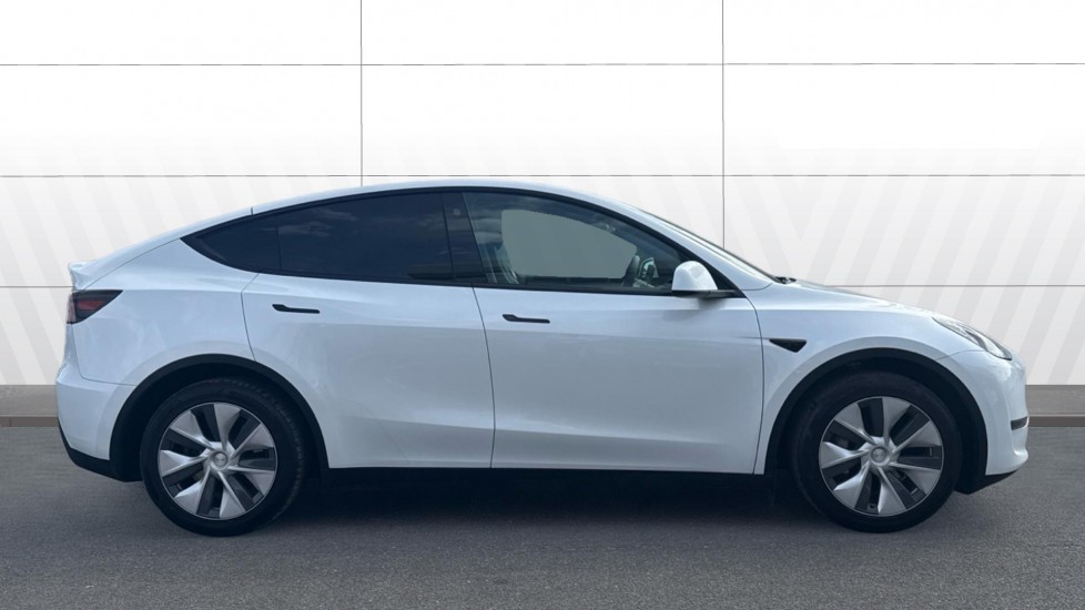 Tesla Model Y Long Range AWD 5dr Auto Electric Hatchback - Image 5
