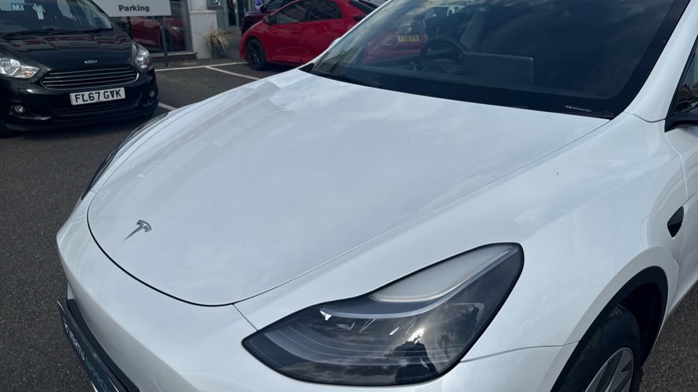 Tesla Model Y Long Range AWD 5dr Auto Electric Hatchback - Image 21