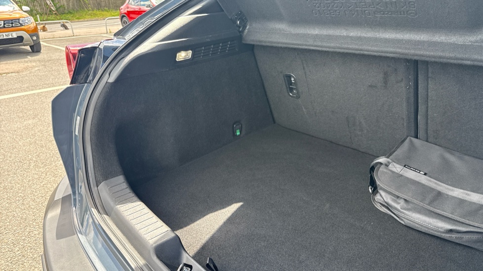 Mazda MX-30 107kW SE-L Lux 35.5kWh 5dr Auto Electric Hatchback - Image 27