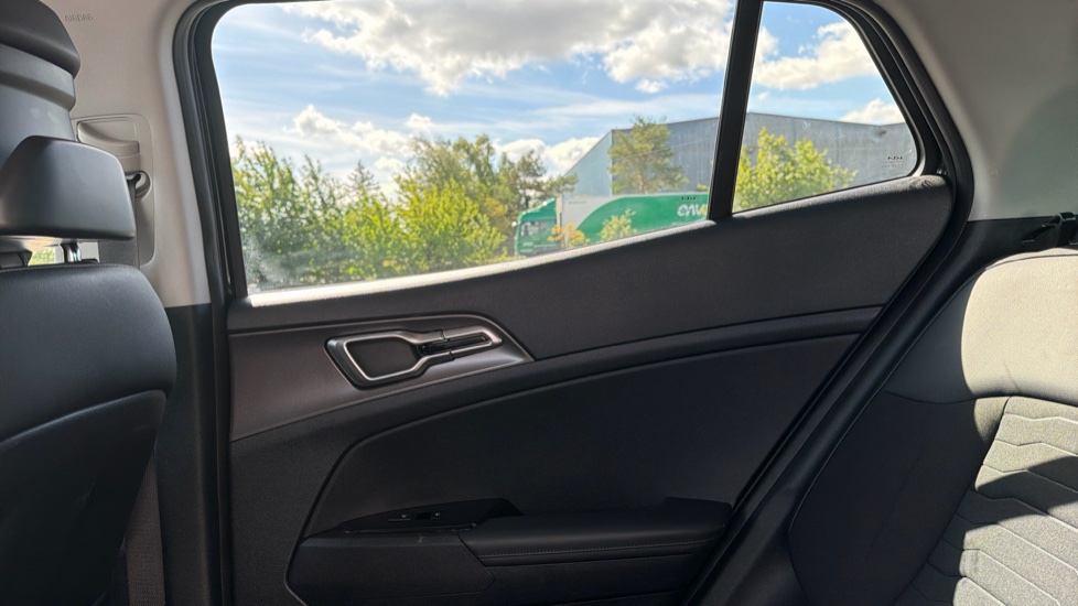 Kia Sportage 1.6T GDi ISG 3 5dr Petrol Estate - Image 22