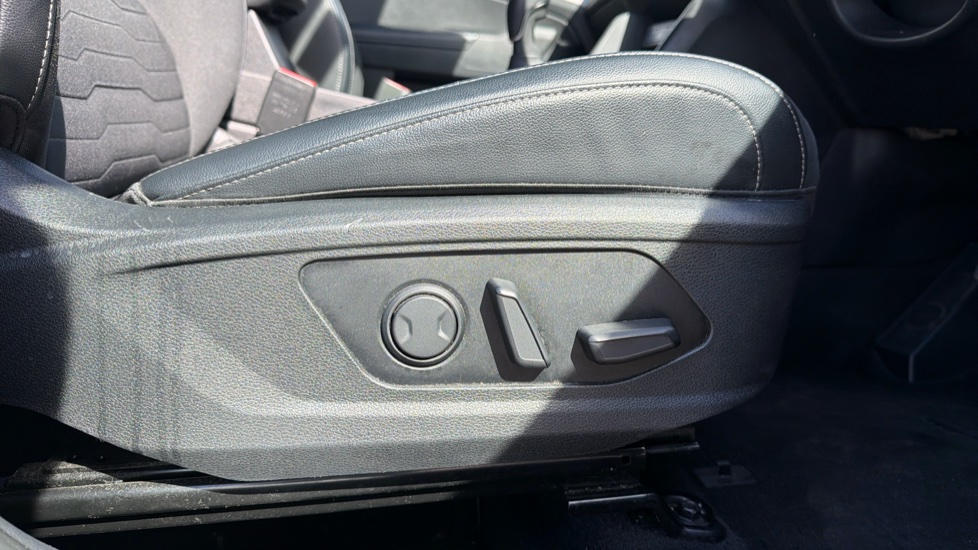 Kia Sportage 1.6T GDi ISG 3 5dr Petrol Estate - Image 27