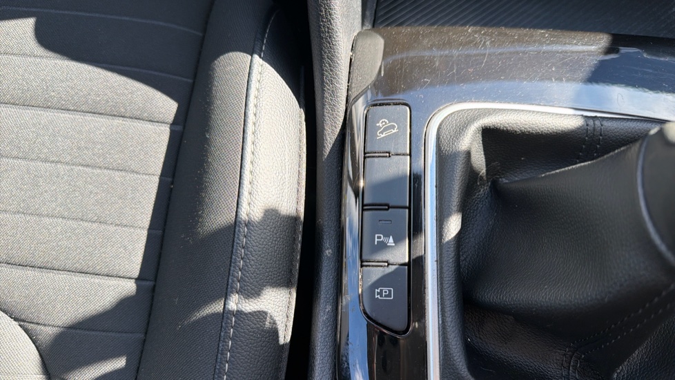 Kia Sportage 1.6T GDi ISG 3 5dr Petrol Estate - Image 35