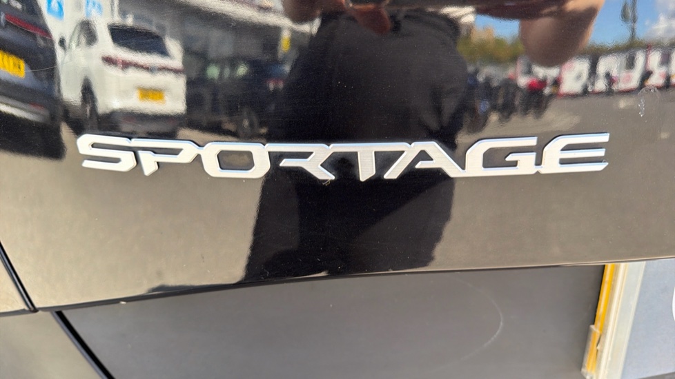 Kia Sportage 1.6T GDi ISG 3 5dr Petrol Estate - Image 48