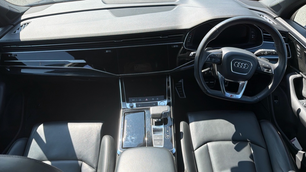 Audi Q7 50 TDI Quattro Black Edition 5dr Tiptronic Diesel Estate - Image 10