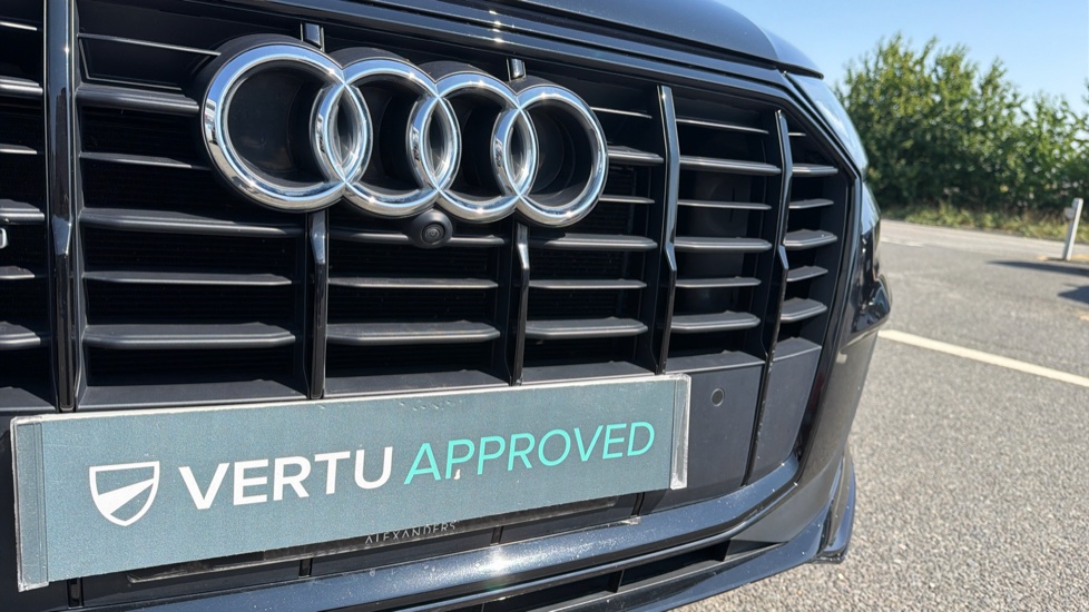 Audi Q7 50 TDI Quattro Black Edition 5dr Tiptronic Diesel Estate - Image 34