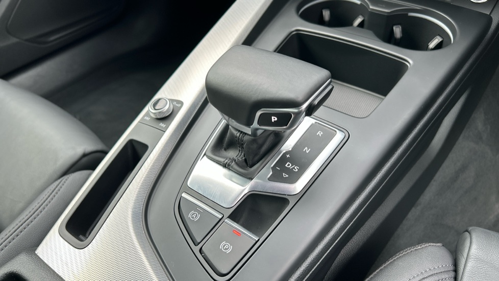 Audi A5 35 TFSI Sport 5dr S Tronic Petrol Hatchback - Image 13