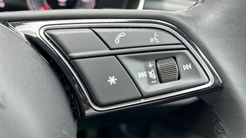 Audi A5 35 TFSI Sport 5dr S Tronic Petrol Hatchback - Image 33