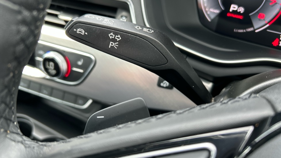 Audi A5 35 TFSI Sport 5dr S Tronic Petrol Hatchback - Image 36