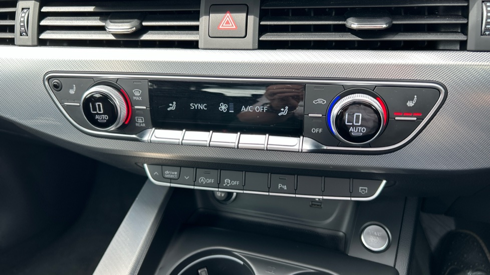 Audi A5 35 TFSI Sport 5dr S Tronic Petrol Hatchback - Image 39