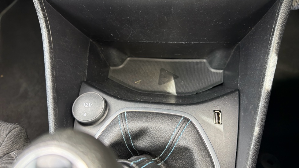 Ford Fiesta 1.0 EcoBoost Active 5dr Petrol Hatchback - Image 33
