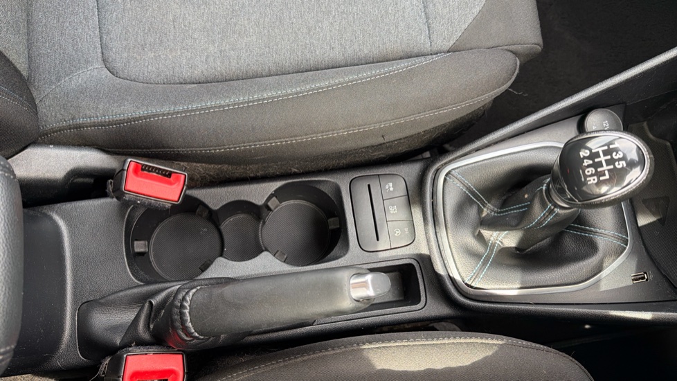 Ford Fiesta 1.0 EcoBoost Active 5dr Petrol Hatchback - Image 36