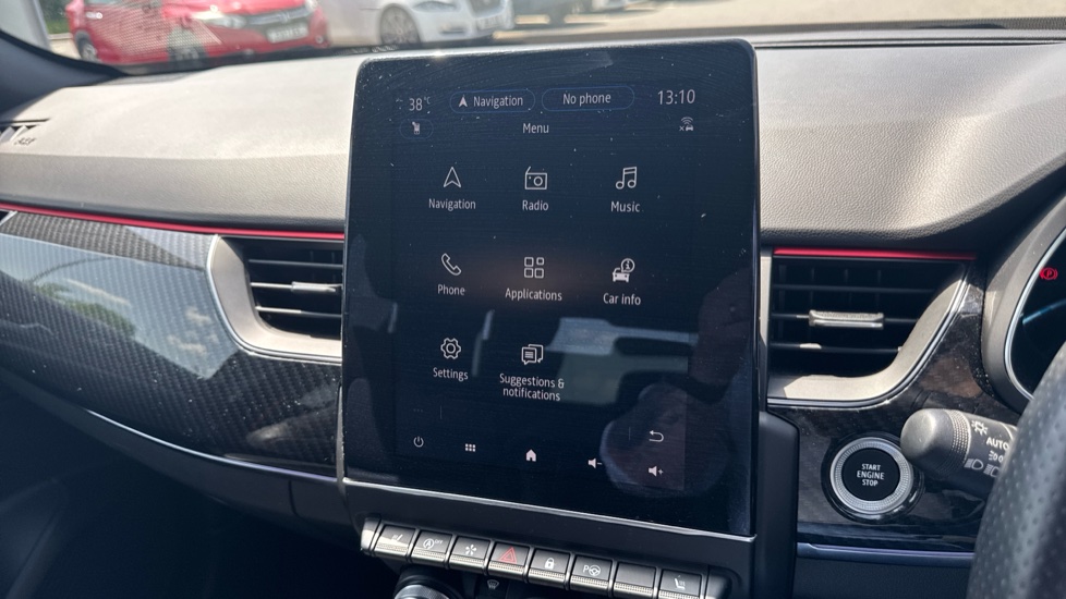 Renault Arkana 1.3 Mild hybrid 140 R.S. Line 5dr EDC Petrol Estate - Image 35