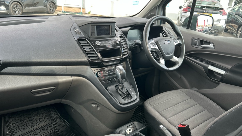 Ford Tourneo Connect 1.5 EcoBlue 120 Titanium 5dr Powershift Diesel Estate - Image 9