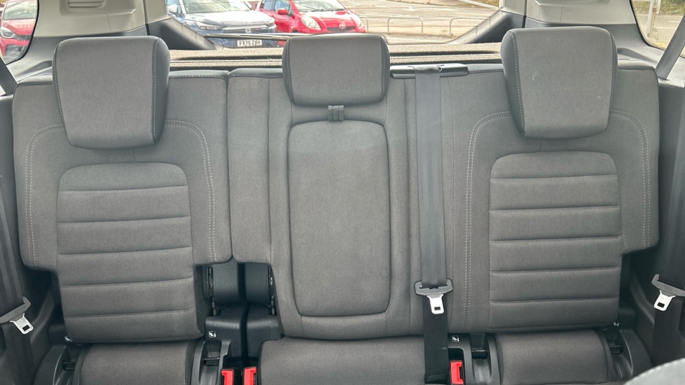 Ford Tourneo Connect 1.5 EcoBlue 120 Titanium 5dr Powershift Diesel Estate - Image 15