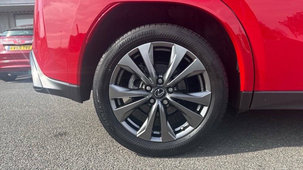 Lexus UX 250h 2.0 F-Sport 5dr CVT [Nav] Hybrid Hatchback - Image 7