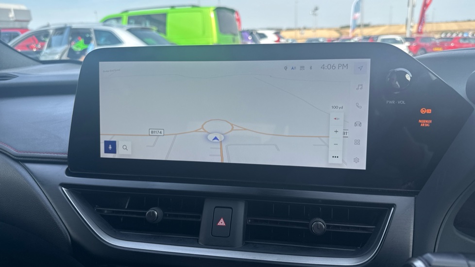 Lexus UX 250h 2.0 F-Sport 5dr CVT [Nav] Hybrid Hatchback - Image 32