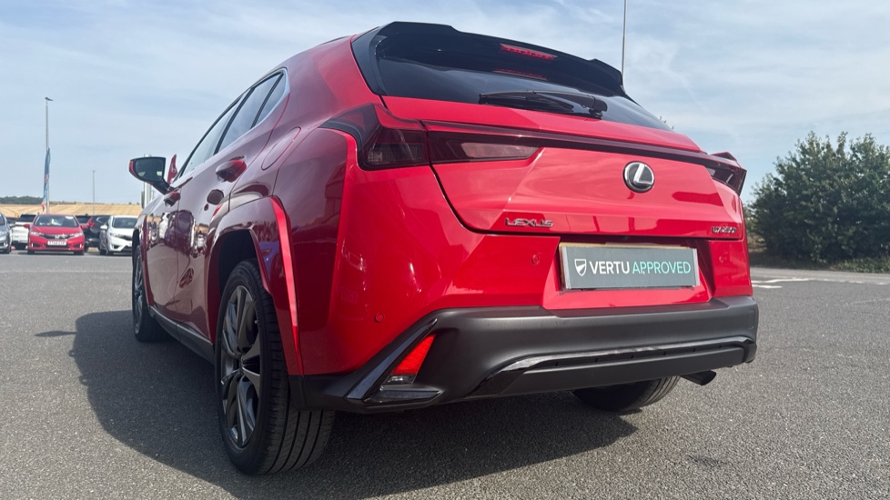 Lexus UX 250h 2.0 F-Sport 5dr CVT [Nav] Hybrid Hatchback - Image 42