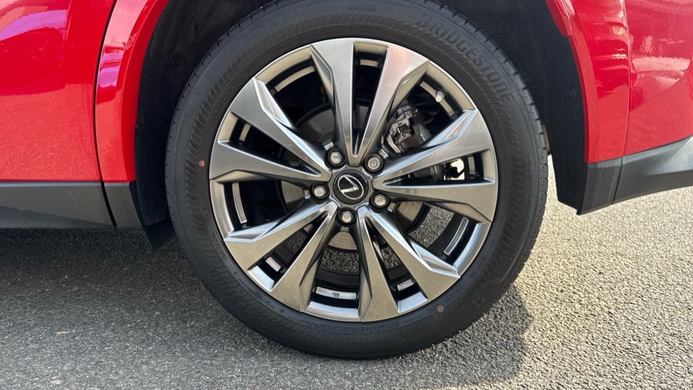 Lexus UX 250h 2.0 F-Sport 5dr CVT [Nav] Hybrid Hatchback - Image 45