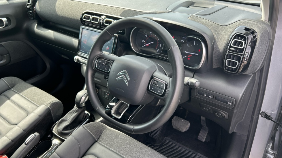 Citroen C3 Aircross 1.2 PureTech 130 Max 5dr EAT6 Petrol Hatchback - Image 11