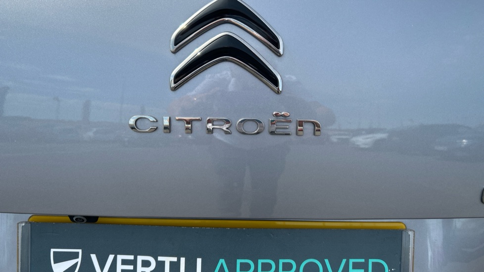 Citroen C3 Aircross 1.2 PureTech 130 Max 5dr EAT6 Petrol Hatchback - Image 27