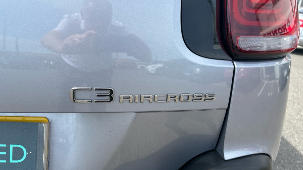 Citroen C3 Aircross 1.2 PureTech 130 Max 5dr EAT6 Petrol Hatchback - Image 28
