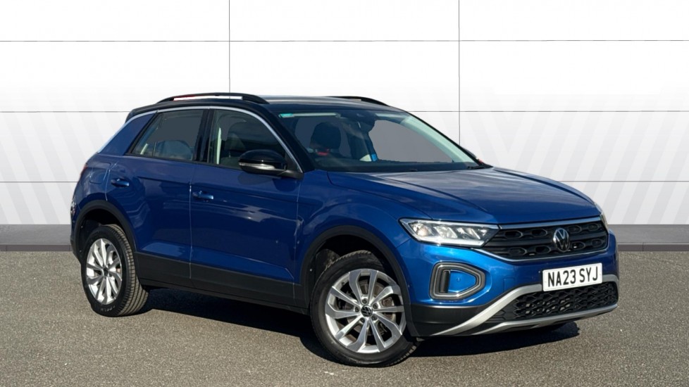 Volkswagen T-Roc 1.0 TSI Life 5dr Petrol Hatchback - Image 1