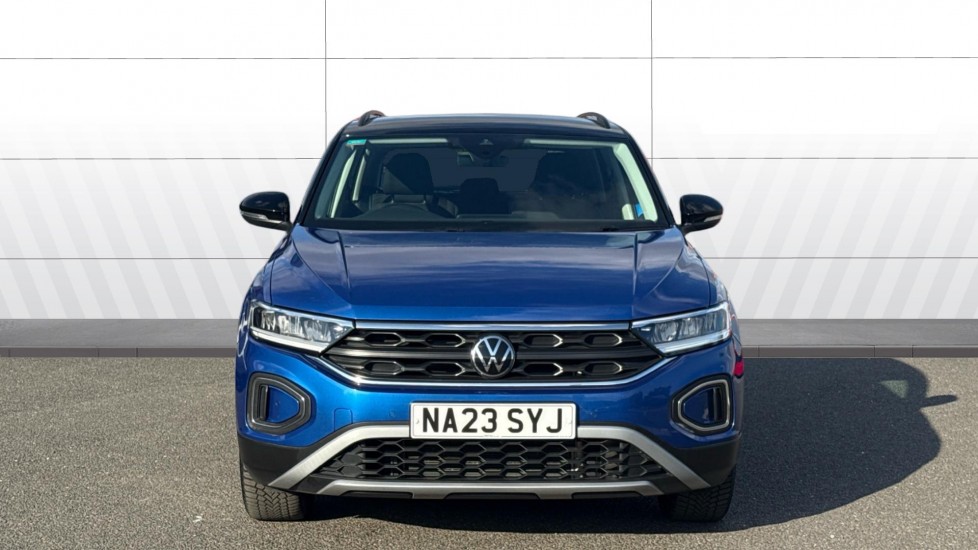 Volkswagen T-Roc 1.0 TSI Life 5dr Petrol Hatchback - Image 3