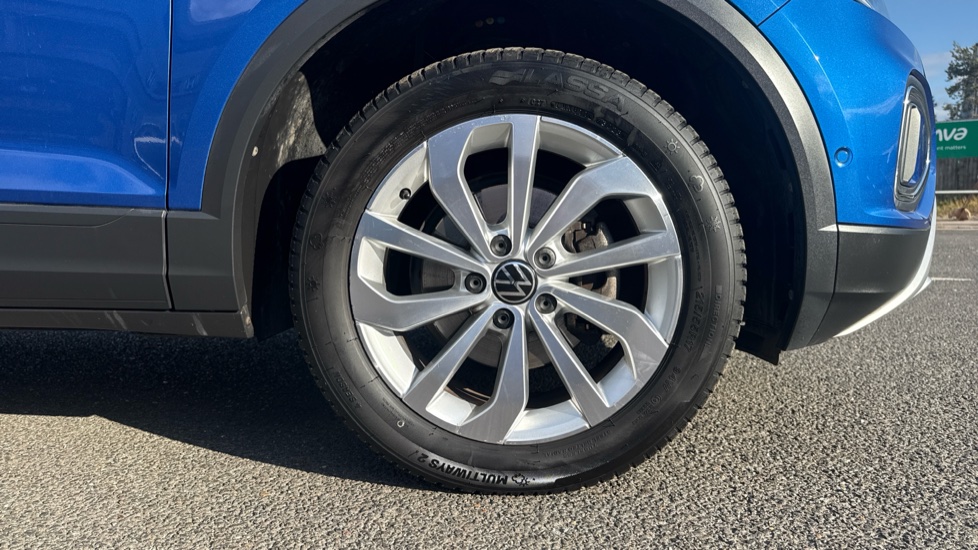 Volkswagen T-Roc 1.0 TSI Life 5dr Petrol Hatchback - Image 7