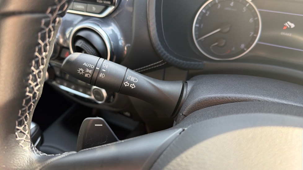 Nissan Juke 1.0 DiG-T 114 Tekna 5dr DCT Petrol Hatchback - Image 33