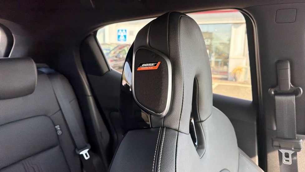 Nissan Juke 1.0 DiG-T 114 Tekna 5dr DCT Petrol Hatchback - Image 39