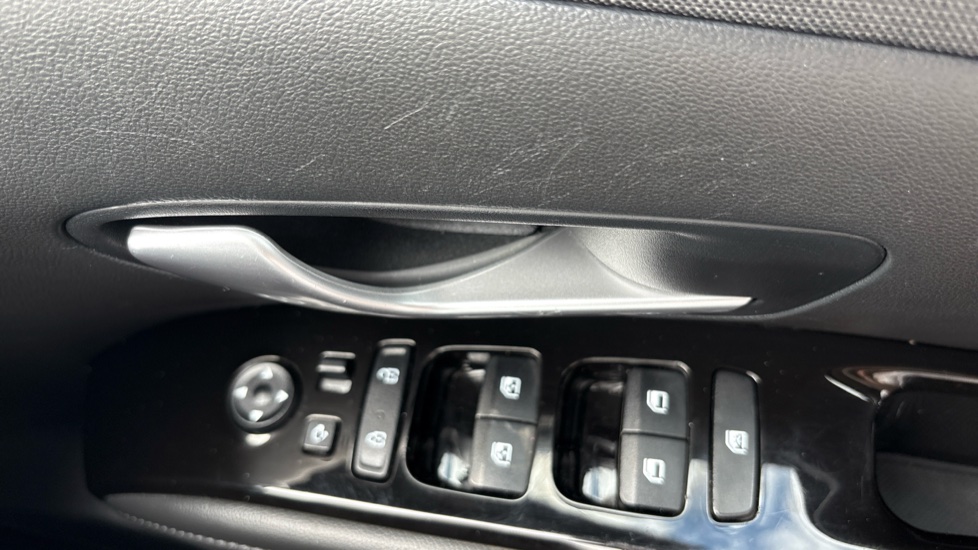 Hyundai TUCSON 1.6 TGDi SE Connect 5dr 2WD Petrol Estate - Image 25