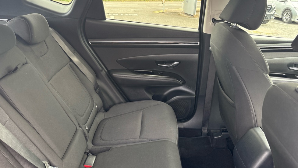 Hyundai TUCSON 1.6 TGDi SE Connect 5dr 2WD Petrol Estate - Image 34
