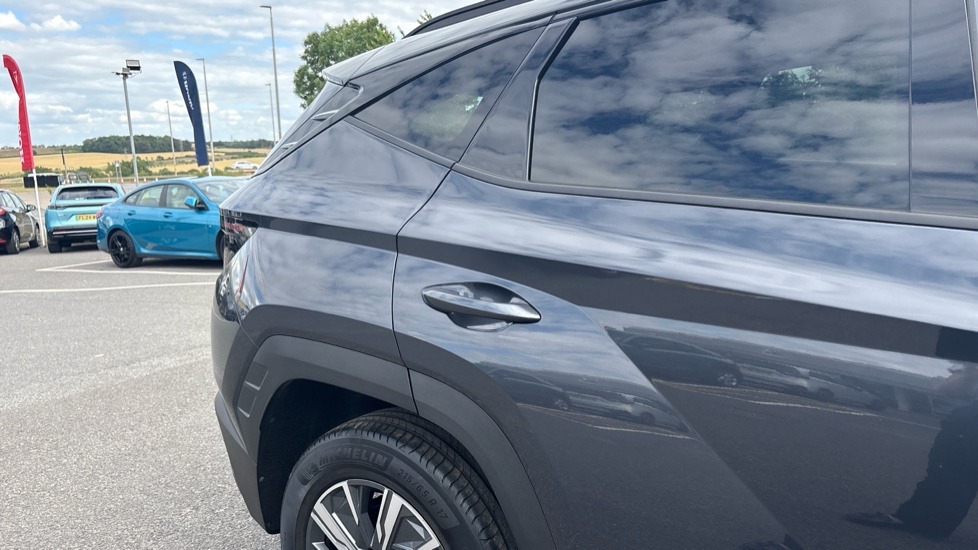 Hyundai TUCSON 1.6 TGDi SE Connect 5dr 2WD Petrol Estate - Image 37