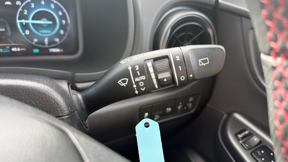 Hyundai KONA 1.0 TGDi 48V MHEV N Line 5dr Petrol Hatchback - Image 25