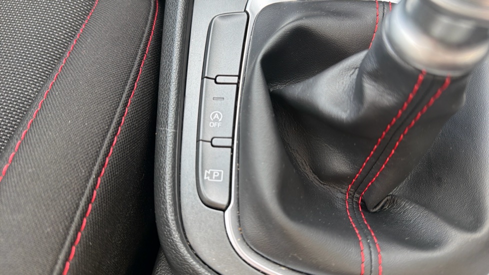 Hyundai KONA 1.0 TGDi 48V MHEV N Line 5dr Petrol Hatchback - Image 30