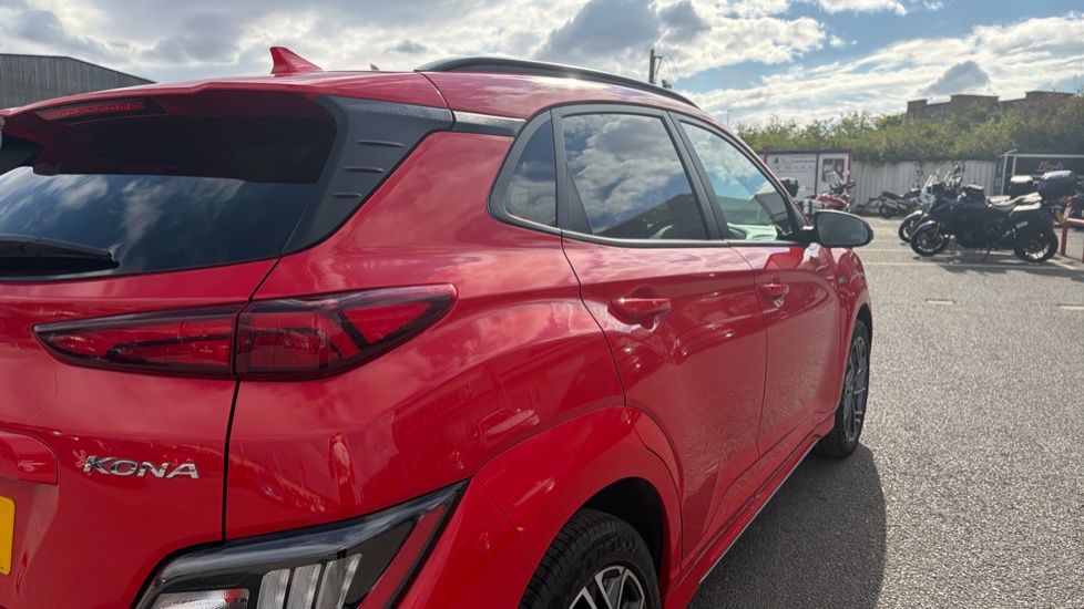 Hyundai KONA 1.0 TGDi 48V MHEV N Line 5dr Petrol Hatchback - Image 44